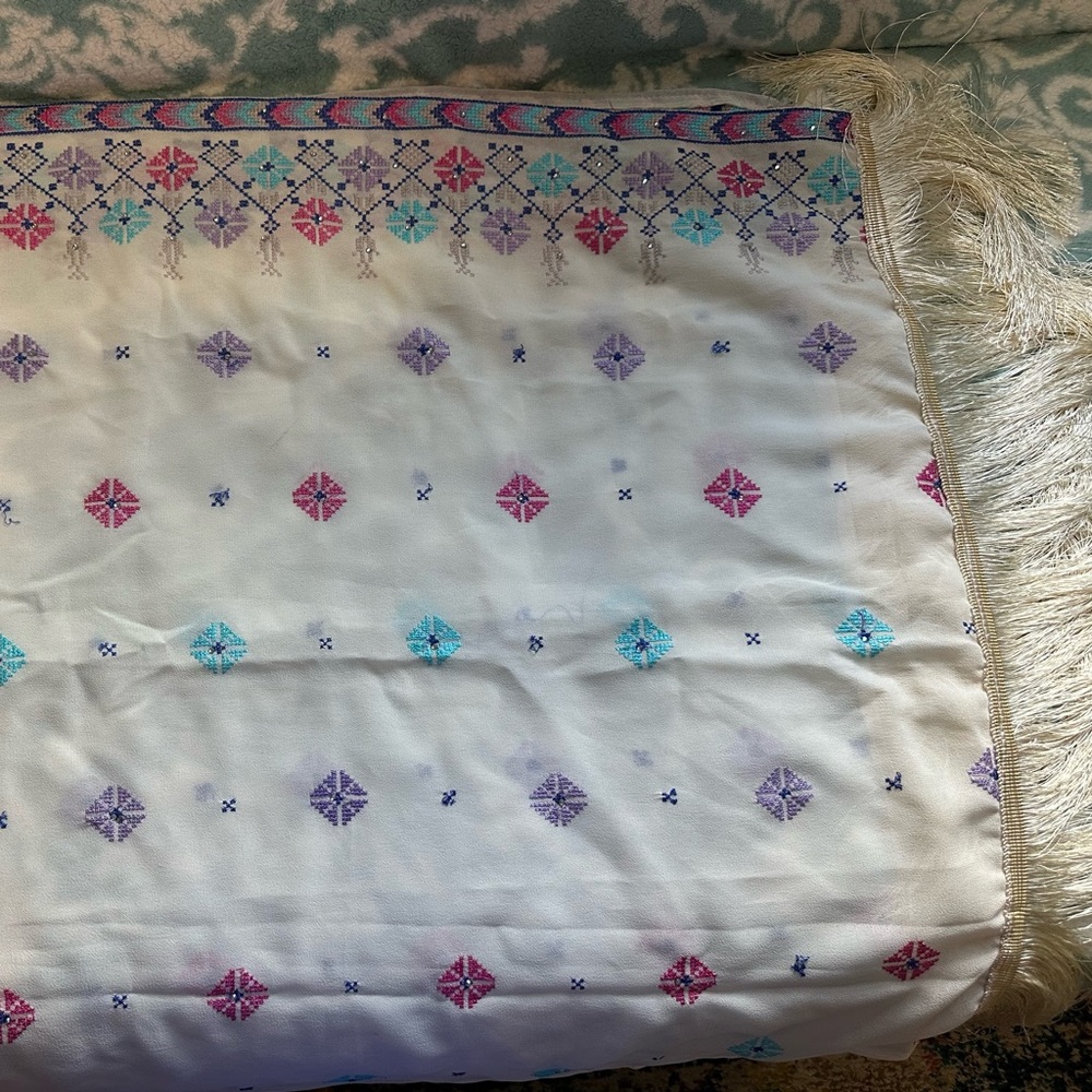 🚨Price Drop🚨Palestinian embroidered shawl with gold fringes khirka kherka